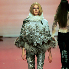 Carica l'immagine nel visualizzatore di Gallery, Roberto Cavalli Wool and shearling coat F/W 1999