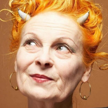 Carica l'immagine nel visualizzatore di Gallery, Vivienne Westwood "Horn" Tiara F/W 2004