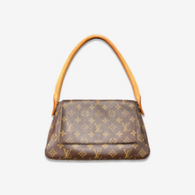 Carica l'immagine nel visualizzatore di Gallery, Louis Vuitton "Looping" Bag