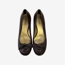 Carica l'immagine nel visualizzatore di Gallery, Miu Miu Leather Flats 2000s