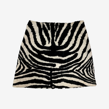 Carica l'immagine nel visualizzatore di Gallery, Dolce e Gabbana "Zebra" Faux Fur mini Skirt