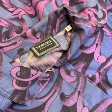 Carica l'immagine nel visualizzatore di Gallery, Versace Jeans Couture "Baroque" Shirt