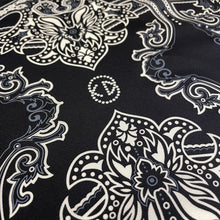 Carica l'immagine nel visualizzatore di Gallery, Gucci Silk Bandana Tom Ford Era S/S 2004