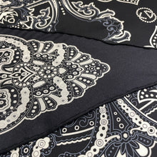 Carica l'immagine nel visualizzatore di Gallery, Gucci Silk Bandana Tom Ford Era S/S 2004