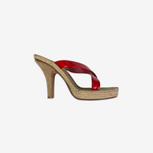 Carica l'immagine nel visualizzatore di Gallery, Prada "Vernis Rafia" Sandals 2000s