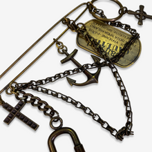 Carica l'immagine nel visualizzatore di Gallery, Rare Jean Paul Gaultier "Safety Pins Charms" 1980s