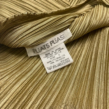 Carica l'immagine nel visualizzatore di Gallery, Pleats Please - Issey Miyake Golden Top S/S 2004