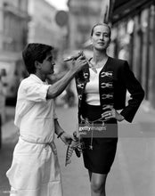 Carica l'immagine nel visualizzatore di Gallery, Moschino Couture "Cruise me Baby!" Runway Jacket S/S 1991