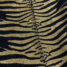 Carica l'immagine nel visualizzatore di Gallery, Roberto Cavalli Jeans with glitter and charm