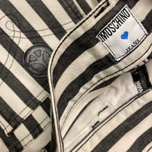 Carica l'immagine nel visualizzatore di Gallery, Moschino Jeans "Patch"
