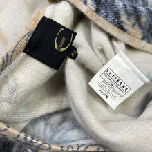 Carica l'immagine nel visualizzatore di Gallery, Just Cavalli "Flowers" Printed Cardigan