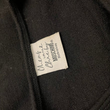Carica l'immagine nel visualizzatore di Gallery, Moschino Cheap & Chic "Plastic Hearts" Shirt
