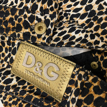 Carica l'immagine nel visualizzatore di Gallery, D&G "Leopard" Mini Skirt