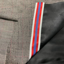 Carica l'immagine nel visualizzatore di Gallery, Alexander McQueen Jacket