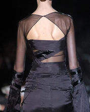 Carica l&#39;immagine nel visualizzatore di Gallery, Gucci Tom Ford Era &quot;Black Mini Dress&quot; F/W 2004
