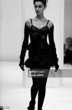 Carica l&#39;immagine nel visualizzatore di Gallery, Dolce &amp; Gabbana &quot;Black Corset&quot; Dress F/W 1991
