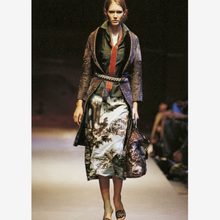 Carica l&#39;immagine nel visualizzatore di Gallery, Prada &quot;Landscape and Temple&quot; Skirt F/W 2004
