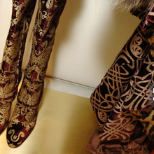 Carica l&#39;immagine nel visualizzatore di Gallery, Roberto Cavalli &quot;Art Nouveau&quot; Jeans F/W 2006
