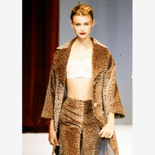 Carica l&#39;immagine nel visualizzatore di Gallery, Dolce &amp; Gabbana &quot;Leopard&quot; Printed Dress F/W 1996

