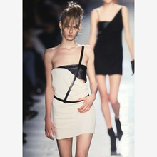 Carica l&#39;immagine nel visualizzatore di Gallery, Leather Top Versus Gianni Versace F/W 1997
