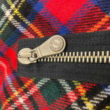 Carica l&#39;immagine nel visualizzatore di Gallery, D&amp;G &quot;Patchwork&quot; Gilet F/W 1994
