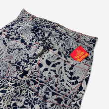 Carica l&#39;immagine nel visualizzatore di Gallery, Vivienne Westwood Lace Print Jeans &quot;Always On Camera&quot; F/W 1992

