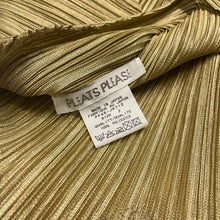 Carica l&#39;immagine nel visualizzatore di Gallery, Pleats Please - Issey Miyake Golden Top S/S 2004
