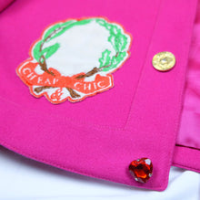 Carica l&#39;immagine nel visualizzatore di Gallery, Rare Moschino Vintage Iconic Jacket With Patch
