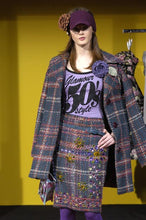 Carica l&#39;immagine nel visualizzatore di Gallery, D&amp;G &quot;Glamour 50&#39;s Style&quot; T-shirt - F/W 2004
