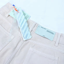 Carica l&#39;immagine nel visualizzatore di Gallery, Off White Jeans
