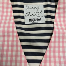 Carica l&#39;immagine nel visualizzatore di Gallery, Moschino &quot;Cheap and Chic&quot; Gilet
