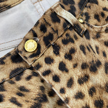 Carica l&#39;immagine nel visualizzatore di Gallery, Roberto Cavalli &quot;Leopard&quot; Printed Jeans
