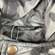 Carica l&#39;immagine nel visualizzatore di Gallery, Dolce &amp; Gabbana Grey Camo Print Gilet
