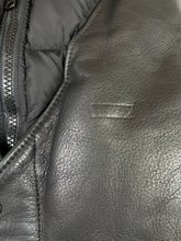 Carica l&#39;immagine nel visualizzatore di Gallery, Supreme/Schott Down Leather Vest Puffy Jacket
