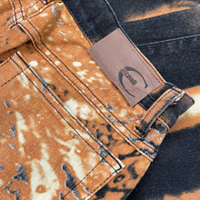 Carica l&#39;immagine nel visualizzatore di Gallery, Just Cavalli &quot;Psychedelic&quot; Printed Jeans
