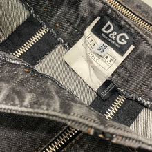 Carica l&#39;immagine nel visualizzatore di Gallery, D&amp;G &quot;Zippers&quot; Mini Skirt
