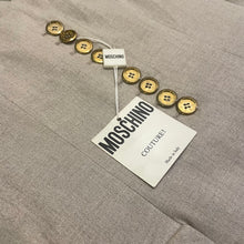 Carica l&#39;immagine nel visualizzatore di Gallery, Moschino Couture &quot;Repetita Juvant - Bottone&quot; Jacket
