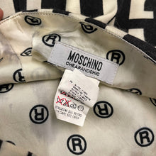 Carica l&#39;immagine nel visualizzatore di Gallery, Moschino Cheap and Chic &quot;LOGO&quot; Skirt
