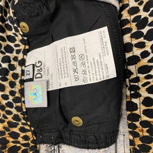 Carica l&#39;immagine nel visualizzatore di Gallery, D&amp;G &quot;Leopard&quot; Mini Skirt
