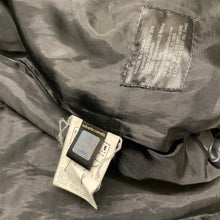 Carica l&#39;immagine nel visualizzatore di Gallery, Just Cavalli Parachute Jacket
