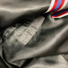 Carica l&#39;immagine nel visualizzatore di Gallery, Alexander McQueen Jacket
